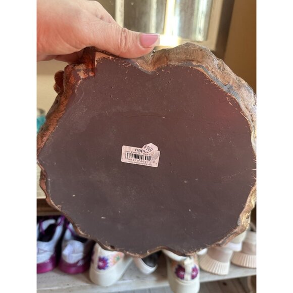 Angel Holy Family Nativity 18 x 15 x 11.5 Hand Painted Resin Christmas Figurine - Picture 7 of 7